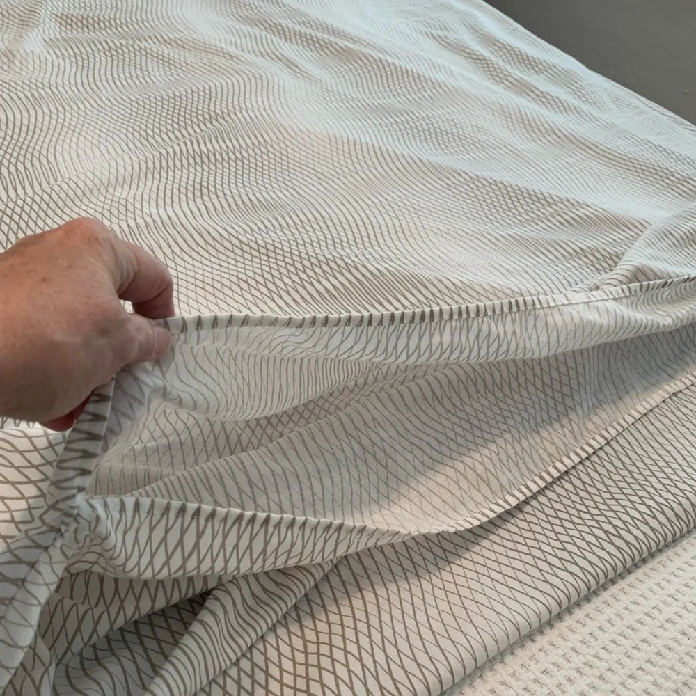 Queen Size Cotton Tan and Cream Duvet Cover and Pillow Cases